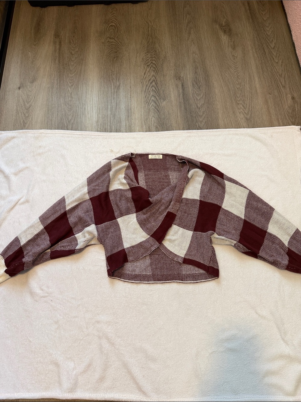 Plaid Cropped Knit Cardigan Shrug - Burgundy & Cream